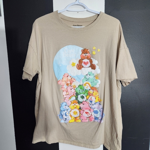 Carebear Graphic Tee - Picture 2 of 4